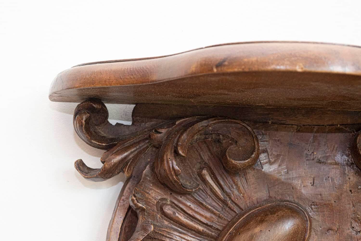 Pair of French 1760s Louis XV Period Walnut Wall Brackets with Rocailles Motifs - JAA