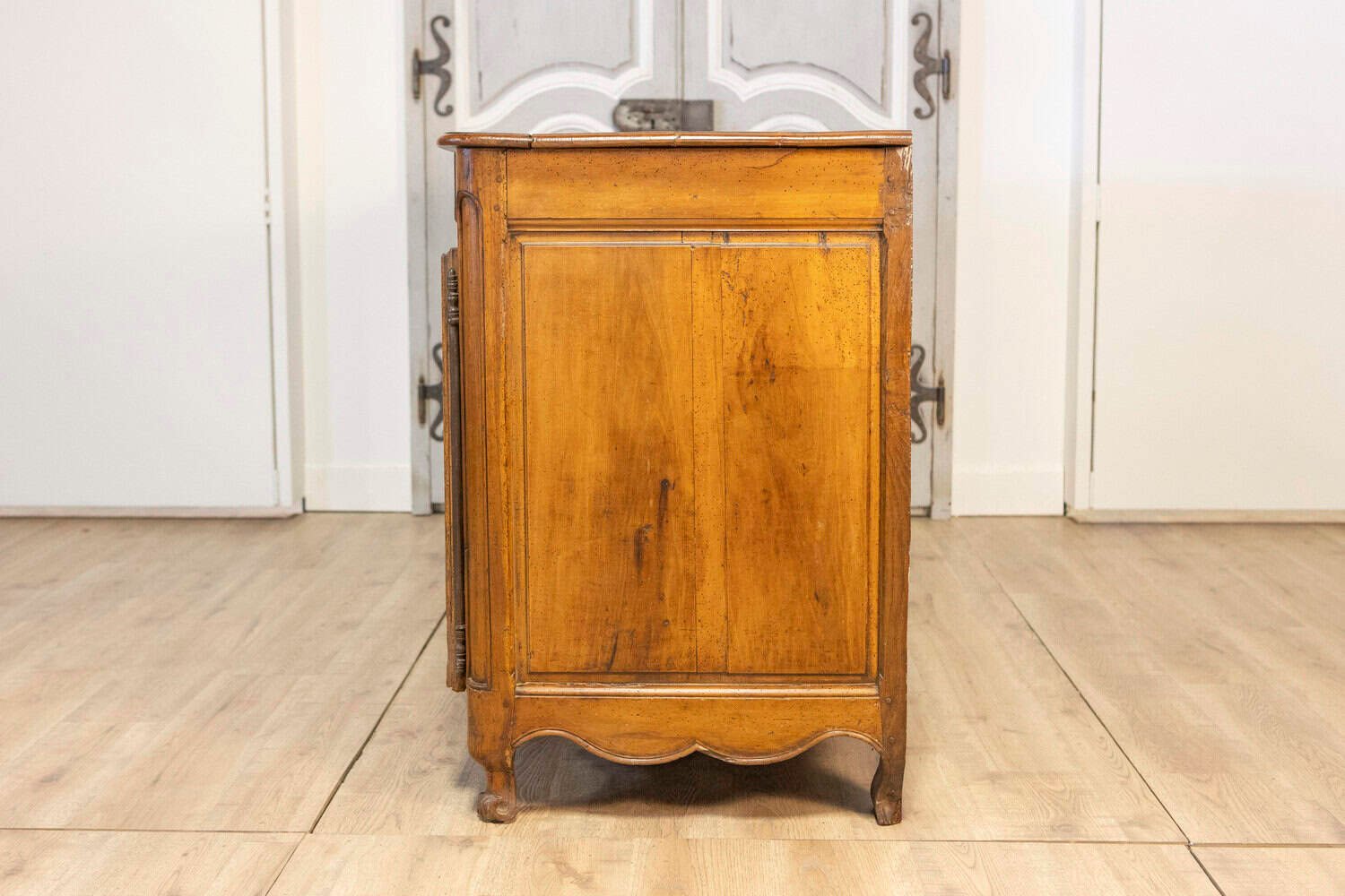 French Louis XV Period 1770s Walnut Buffet with Drawers, Carved Doors and Skirt - JAA