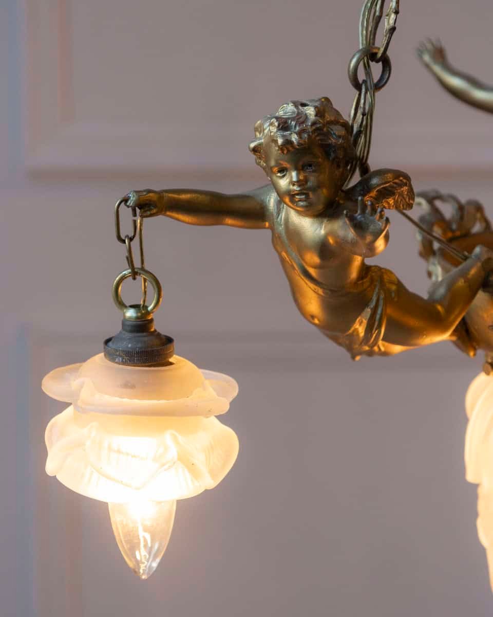 French 19th Century Gilt Metal Chandelier with Three Cherubs Holding the Lights - JAA