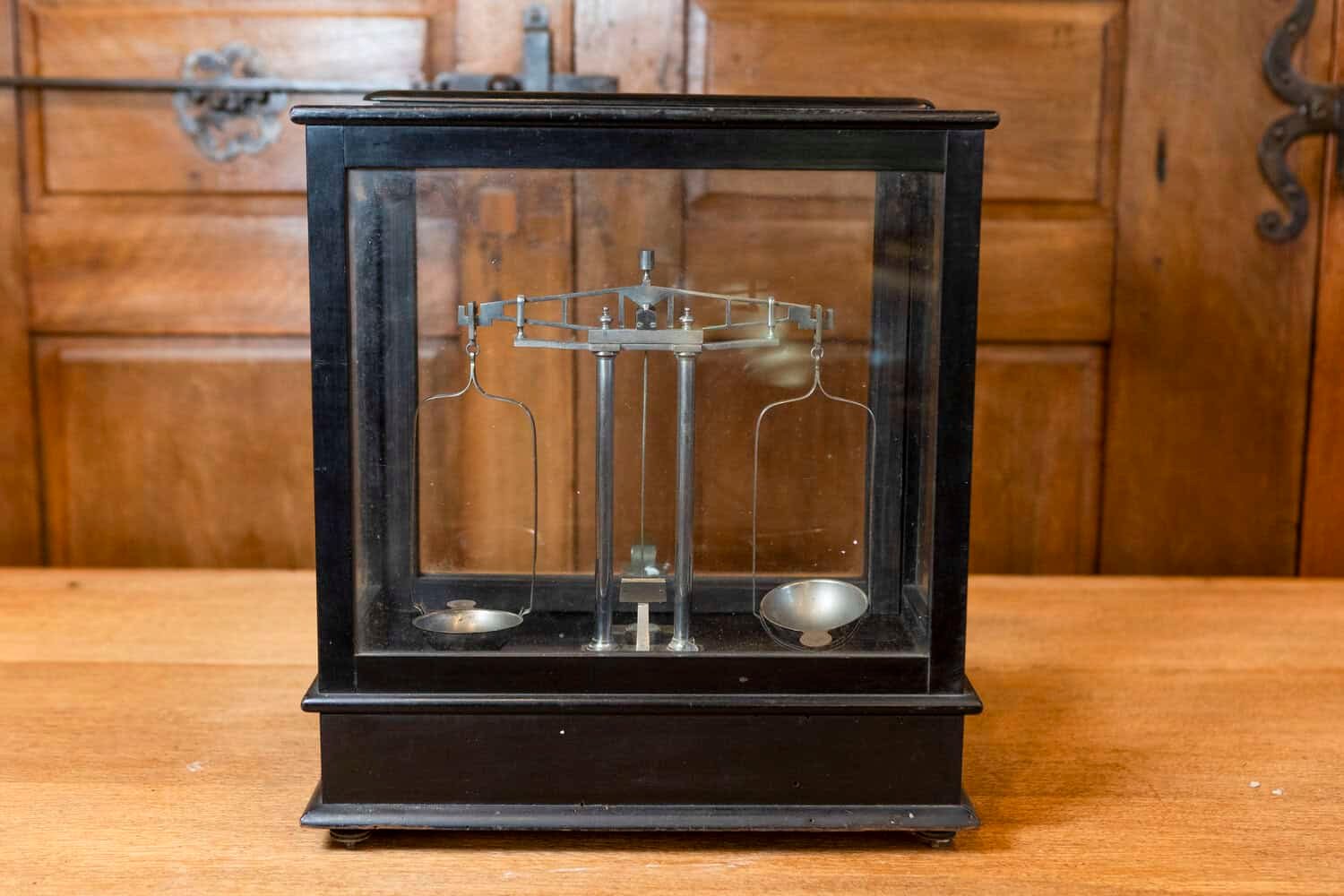 20th Century French Glass Case Scale - JAA