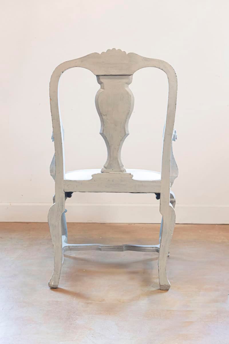 Italian 1810s Rococo Style Painted Wood Armchair with Parcel-Gilt Accents - JAA