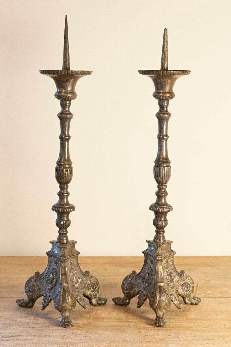 Pair of French Louis XV 18th Century Silvered Bronze Candlestick with Paw Feet - JAA