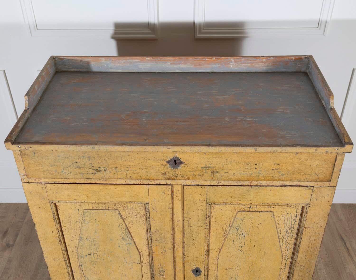 Swedish Gustavian Period Buffet in Original Yellow Paint, Late 18th Century - JAA