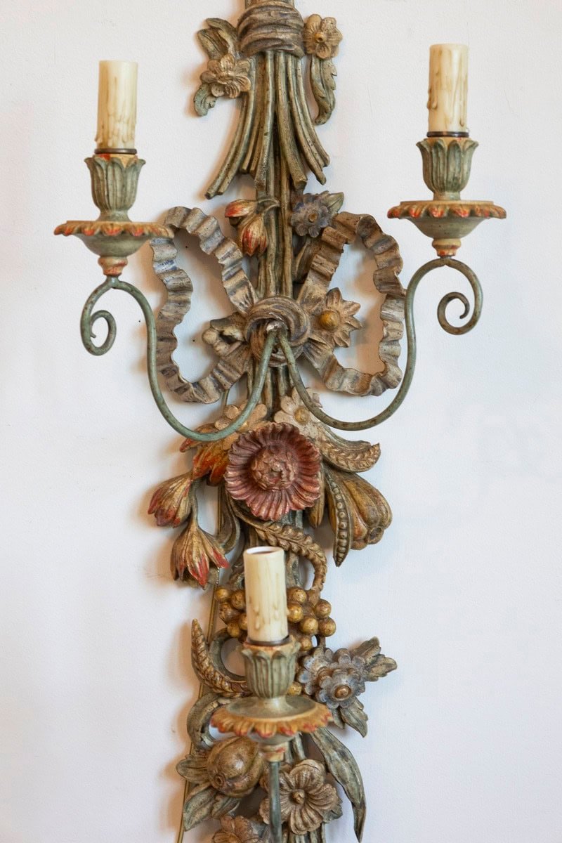 Pair of Mid-20th Century Italian Carved Wood Sconces with Wheat and Floral Motifs - JAA