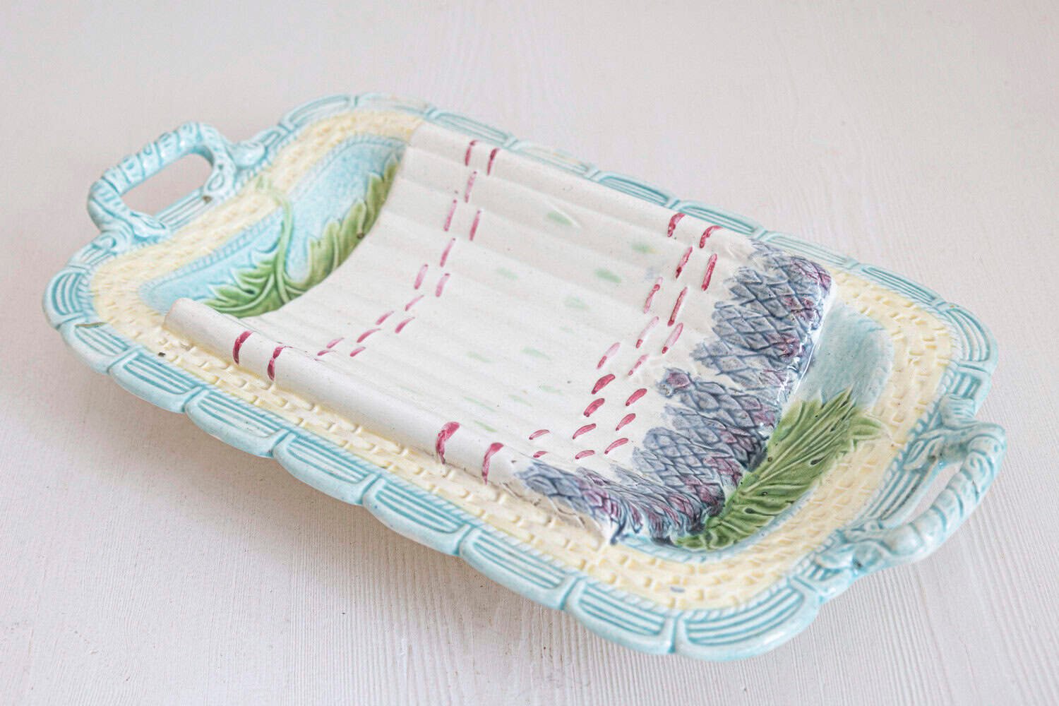 French 1850s Majolica Asparagus Platter with Purple, Turquoise and Yellow Tones - JAA