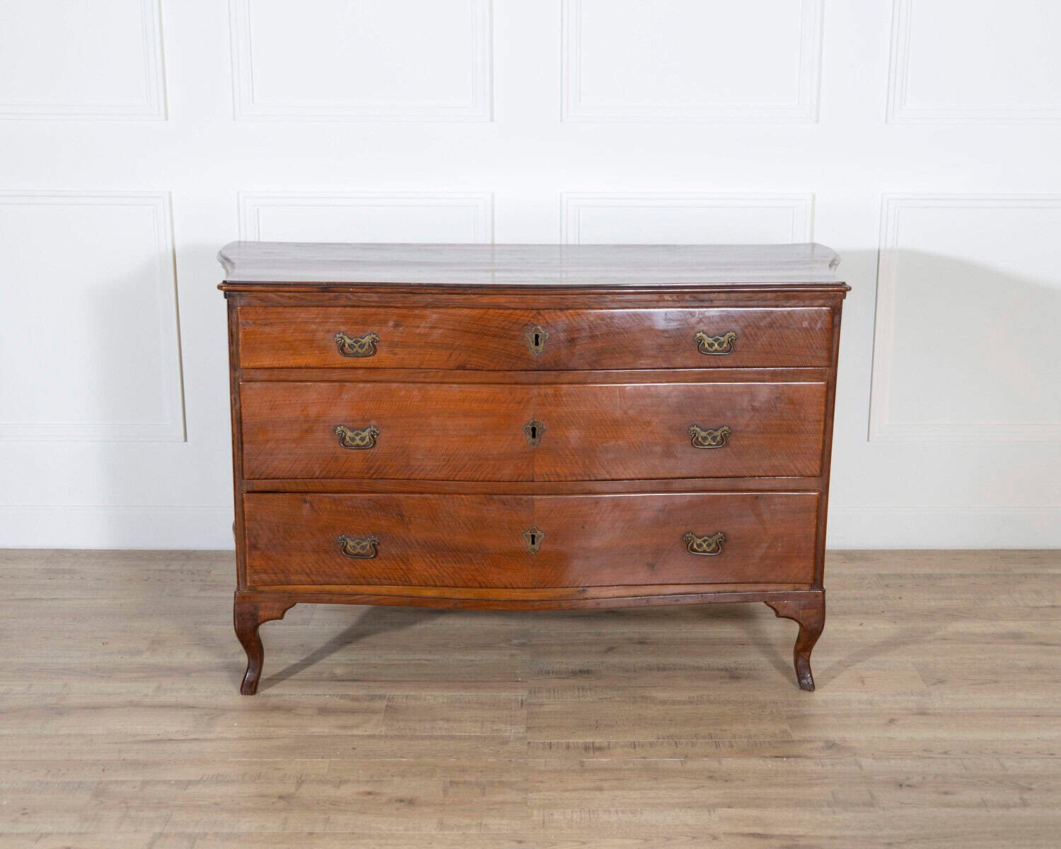 Directoire Chest of Drawers in Walnut 1780 Venice - JAA