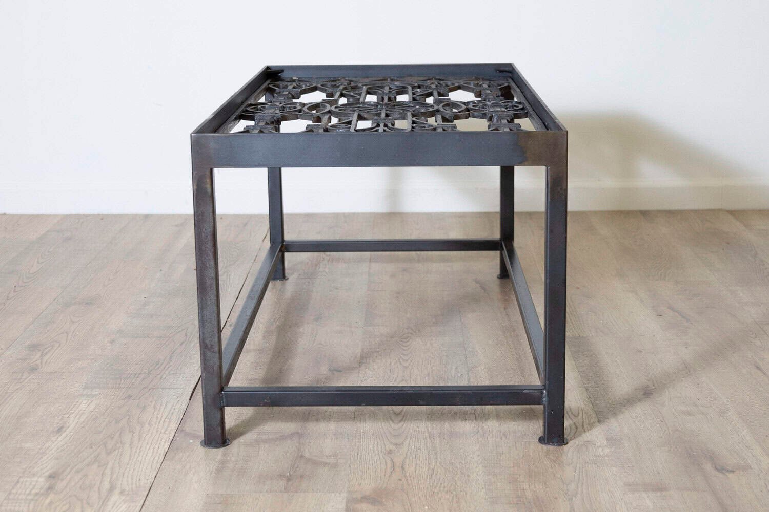 20th Century French Coffee Table - JAA