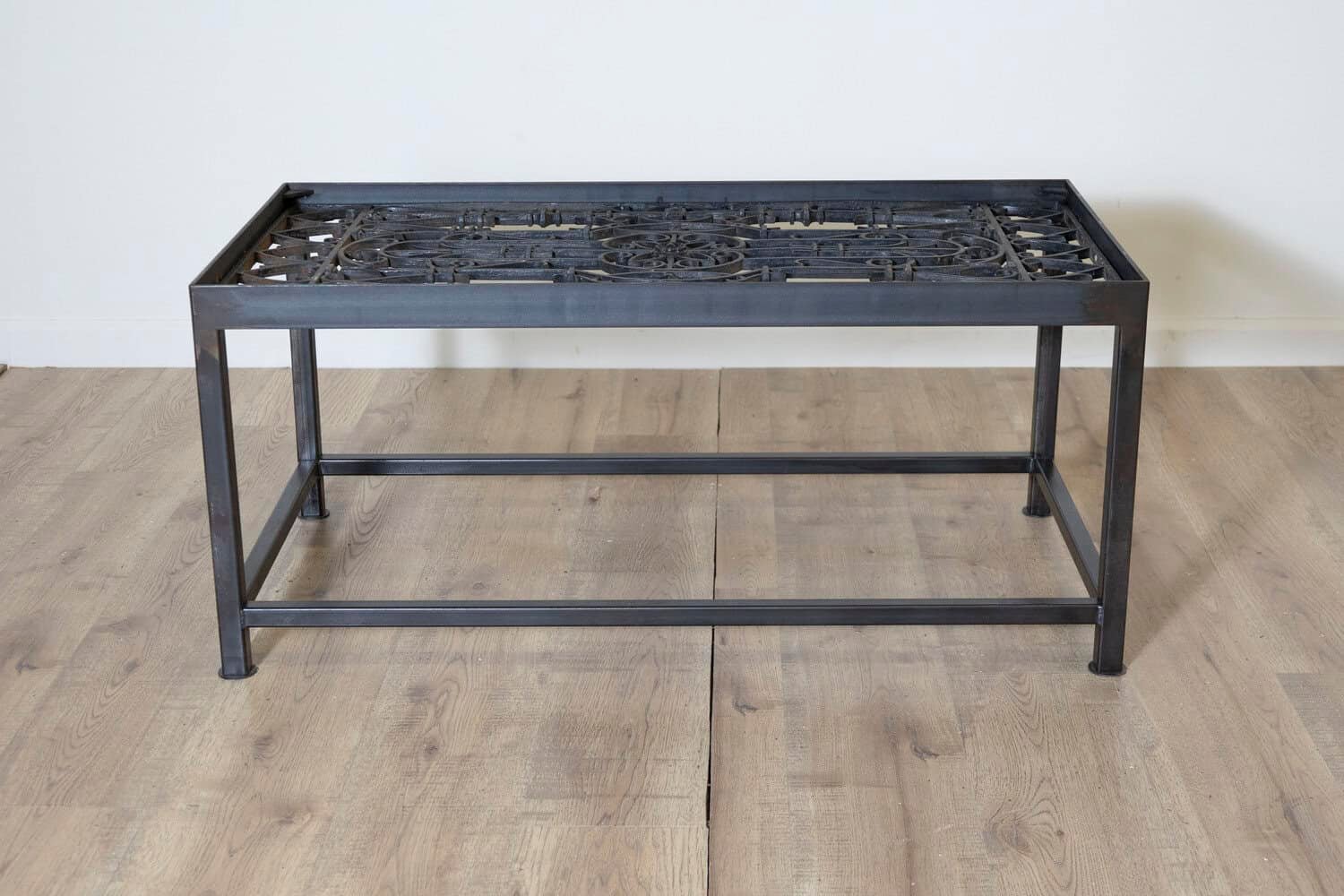 20th Century French Coffee Table - JAA