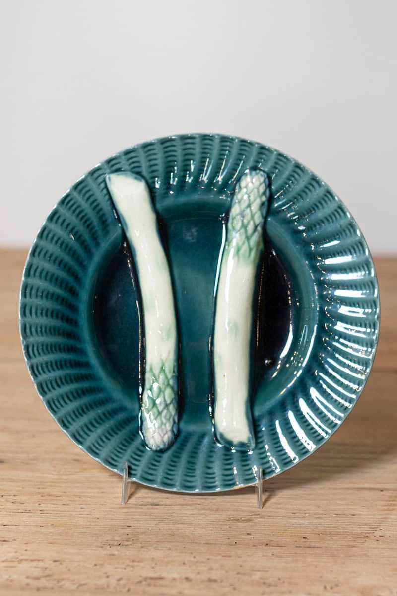 Pair of French 20th Century Asparagus Plates with Aqua Color and Rippled Accents - JAA