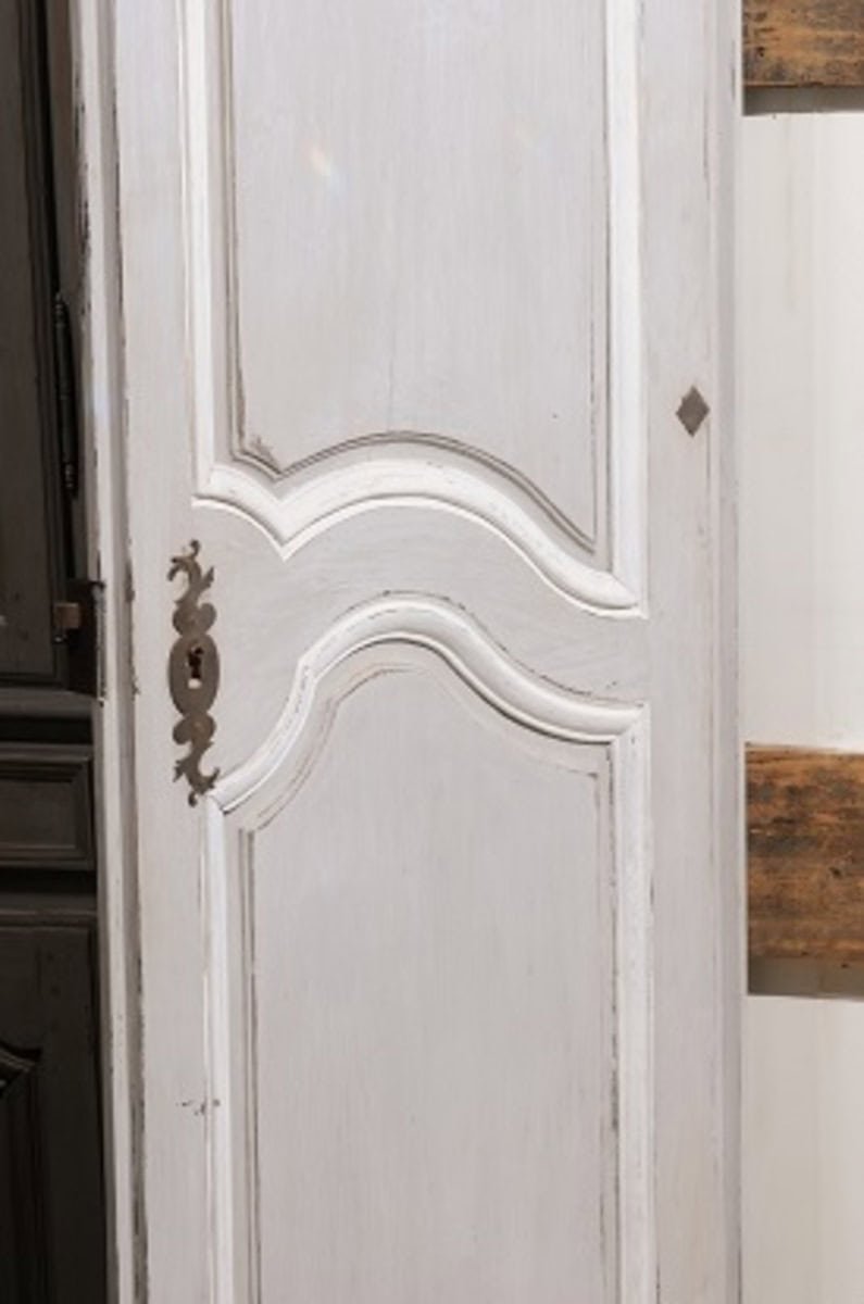 French 1760s Louis XV Pair of Painted Wood Communication Doors from Montpellier - JAA