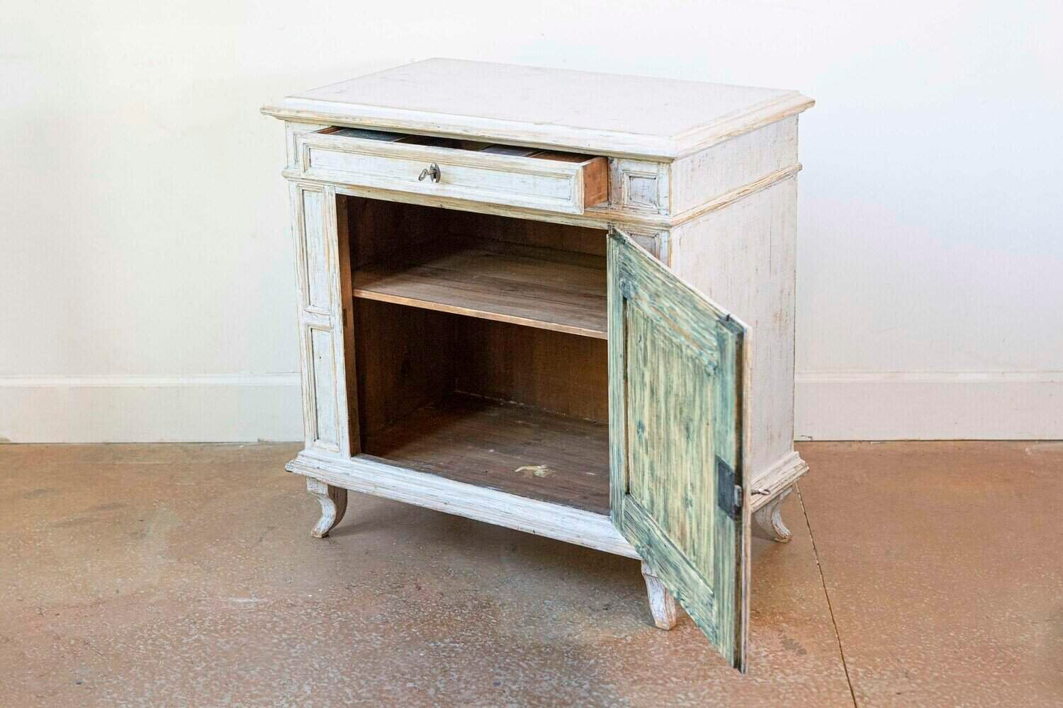 1880s Swedish Neutral Grey Painted Small Cabinet with Single Drawer over Door - JAA