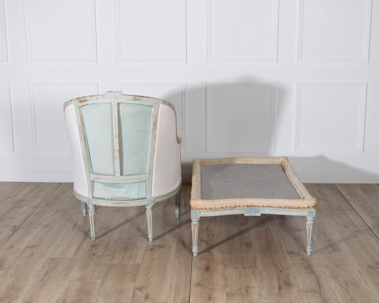 19th Century French Louis XVI Style Painted Lie de Repos - JAA