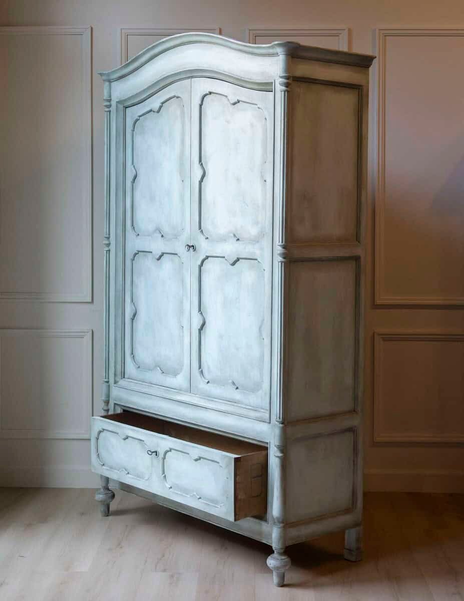 Italian 19th Century Blue Lacquered Cherrywood Wardrobe with Turned Columns and Original Cremonese Hardware - JAA
