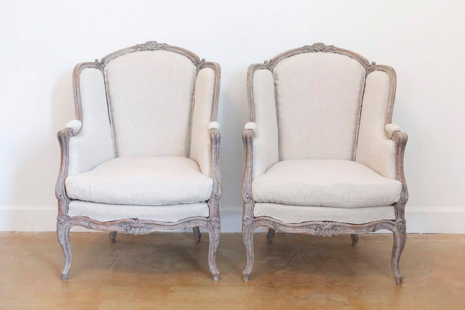 French Louis XV Style 1880s Painted Bergère Chairs with Carved Floral Motifs - JAA