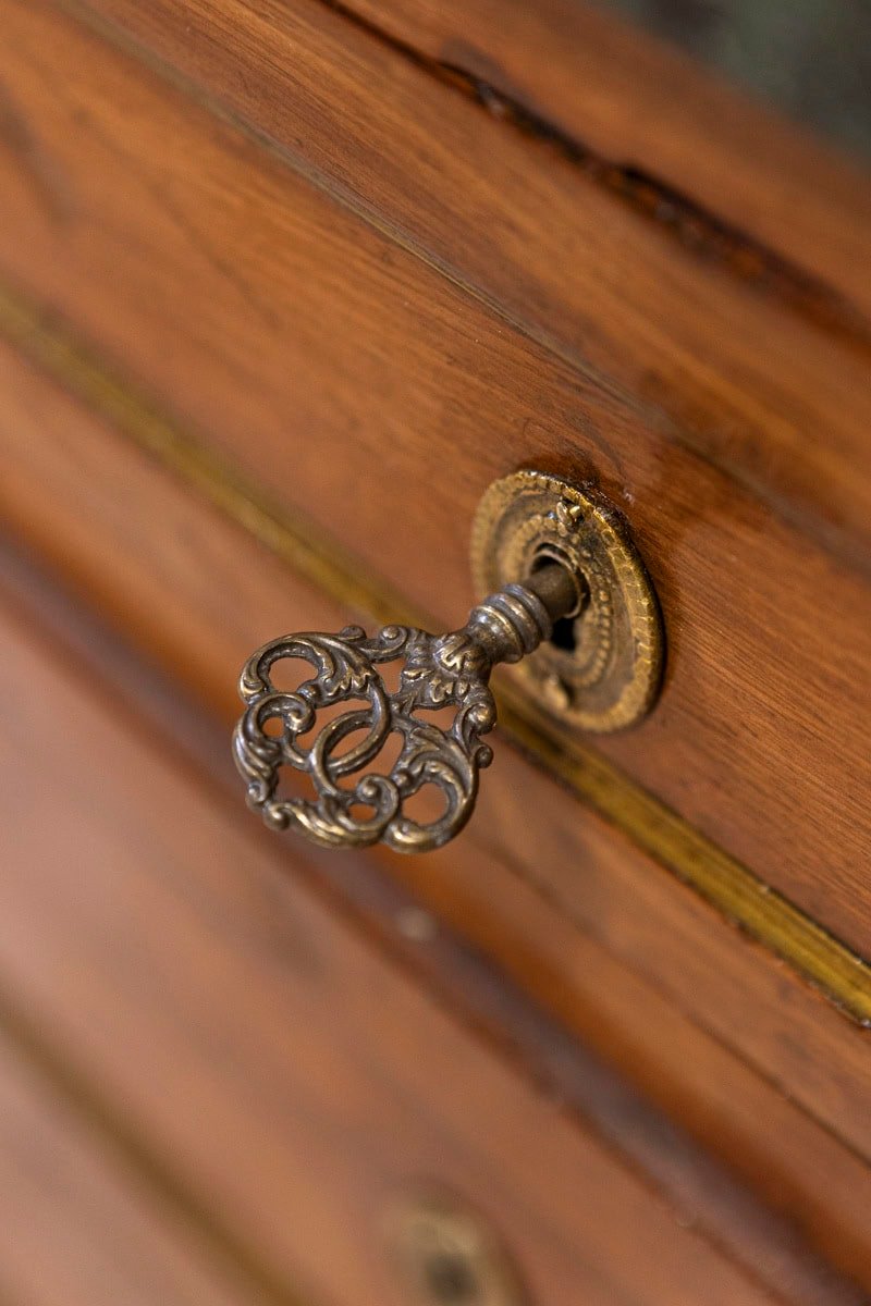 Italian Piemontese 1890s Three-Drawer Walnut Commode with Dark Green Marble Top - JAA