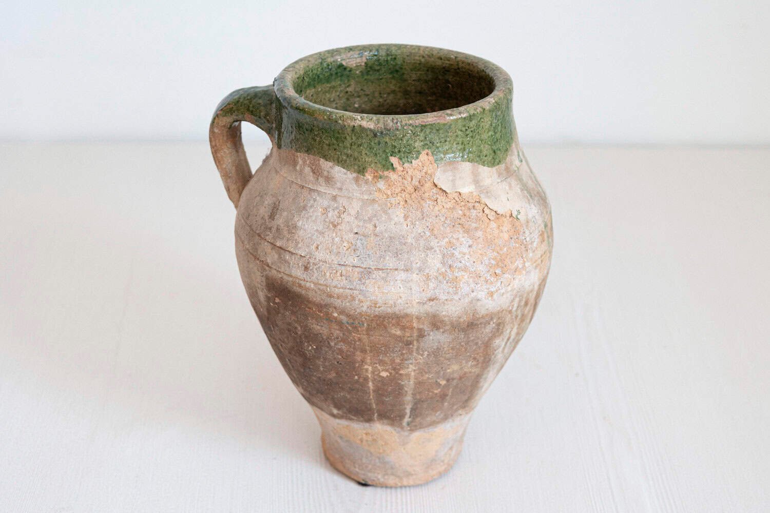 Small English 1930s Green Glazed Terracotta Olive Oil Jar with Back Handle - JAA