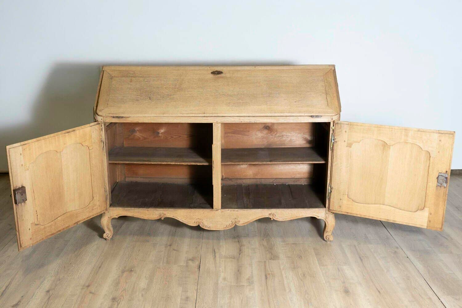 Early 19th Century French Louis XV Style Secretarie - JAA