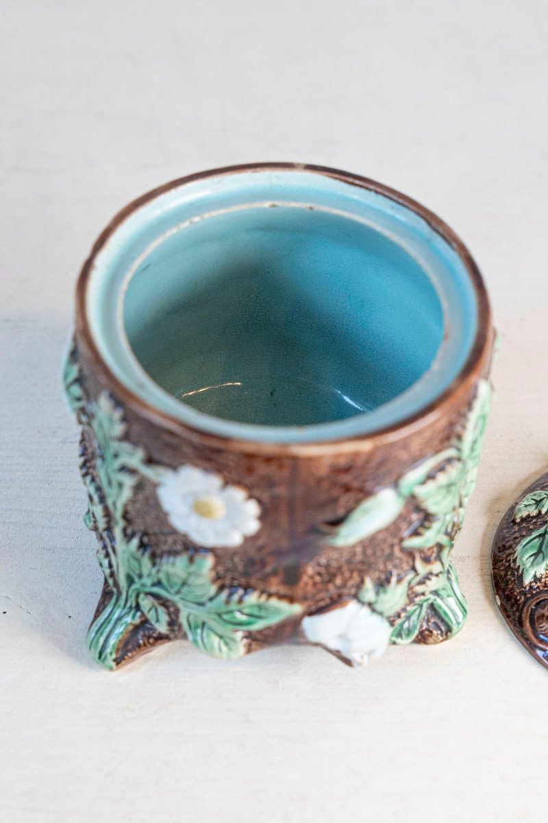 French 19th Century Brown Majolica Lidded Jar with Moulded Floral Décor - JAA