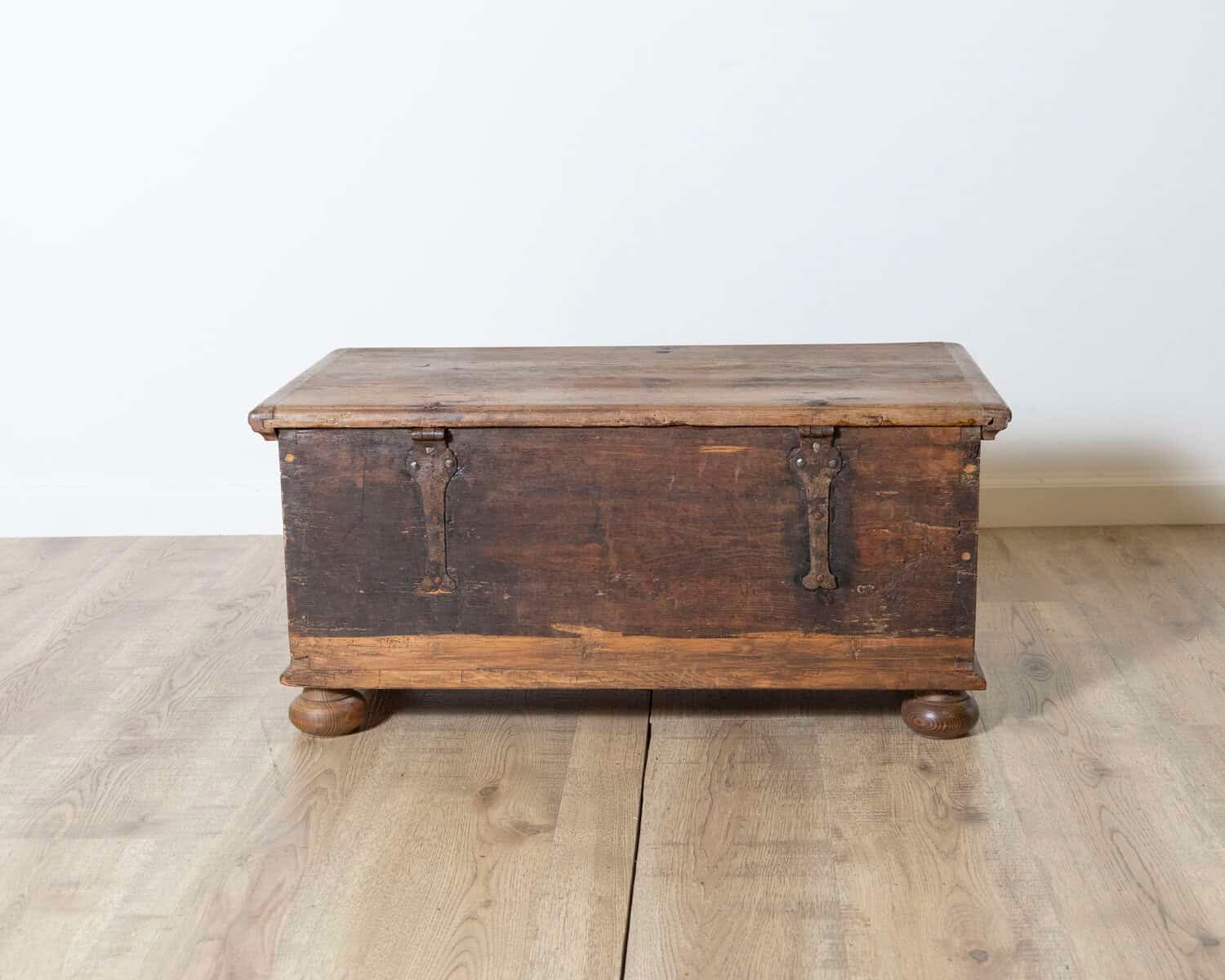 Austrian Tyrolean 19th Century Painted Fir Chest with Star Rosette Panel and Original Hardware - JAA