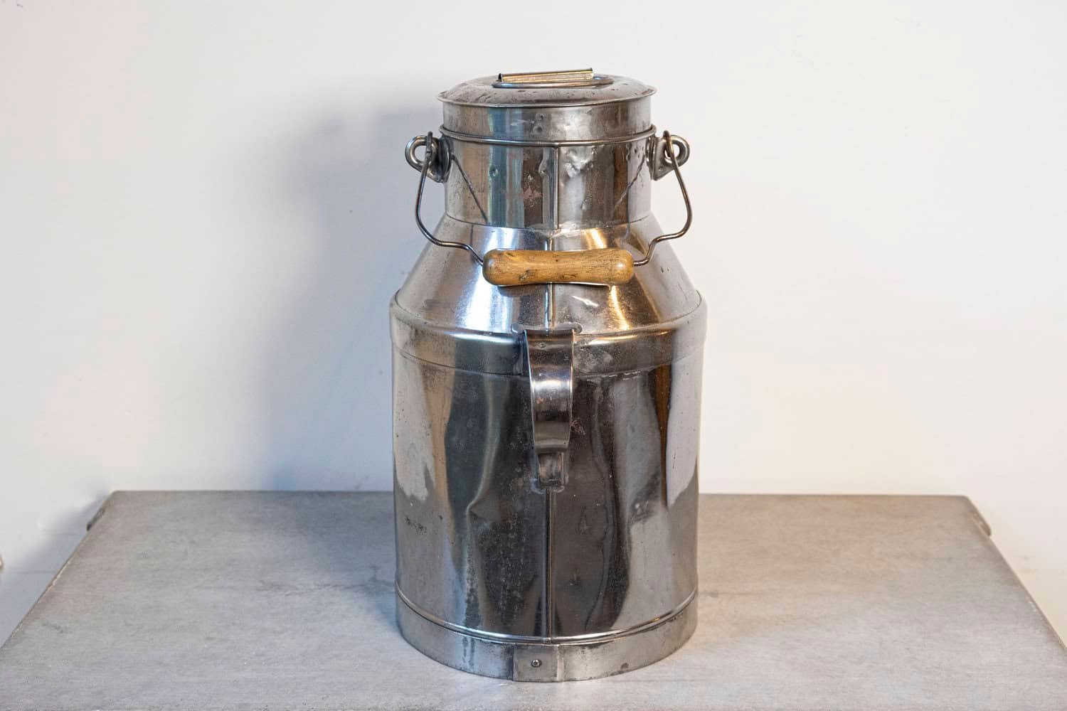 French 19th Century Metal Milk Can with Long Spout and Wooden Handle - JAA