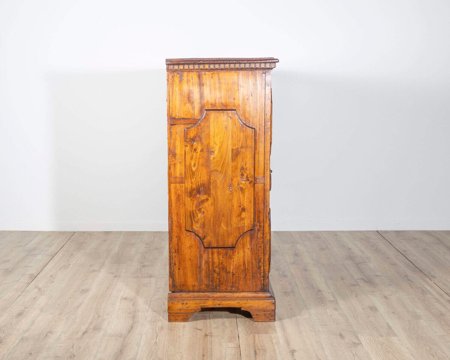 Early 18th Century Bolognese Walnut Sideboard - JAA