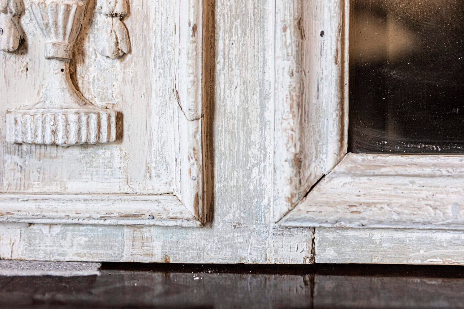 French Louis XVI 1790s Trumeau Mirror with Carved Liberal Arts Allegory - JAA