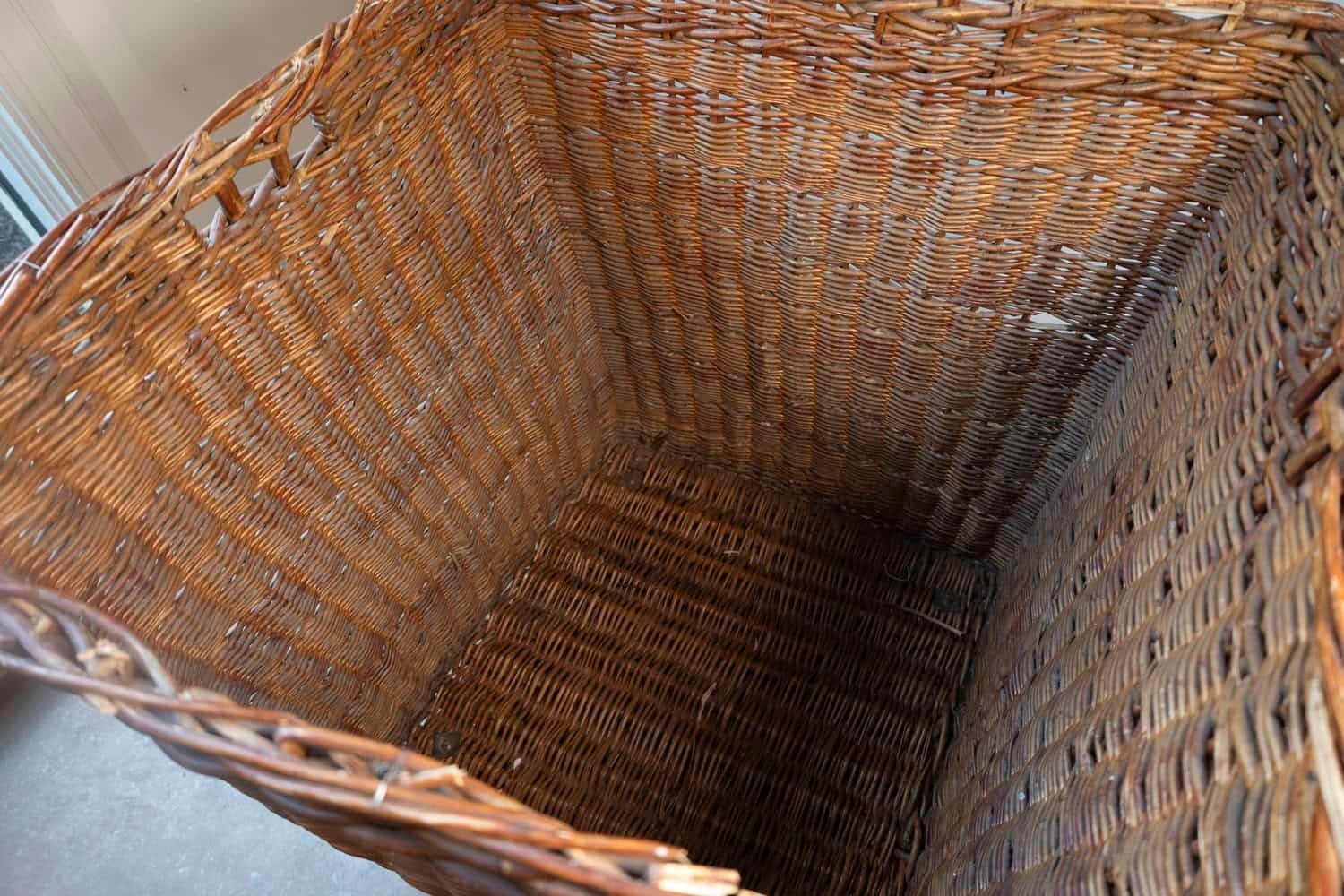 English Early 20th Century Wicker Advertising Basket — Schweppes - JAA