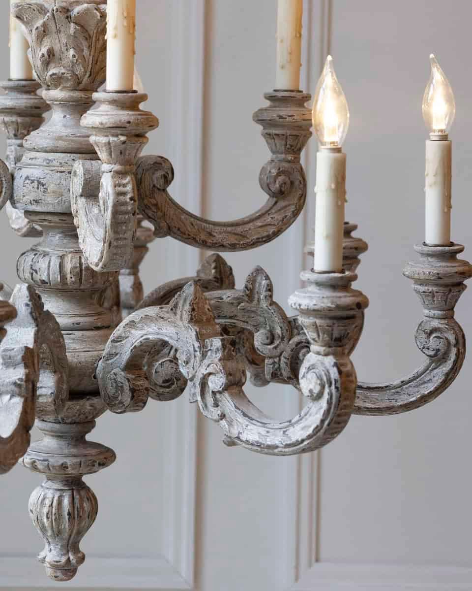 French 20th Century Carved and Painted Wood Twelve-Light Chandelier - JAA