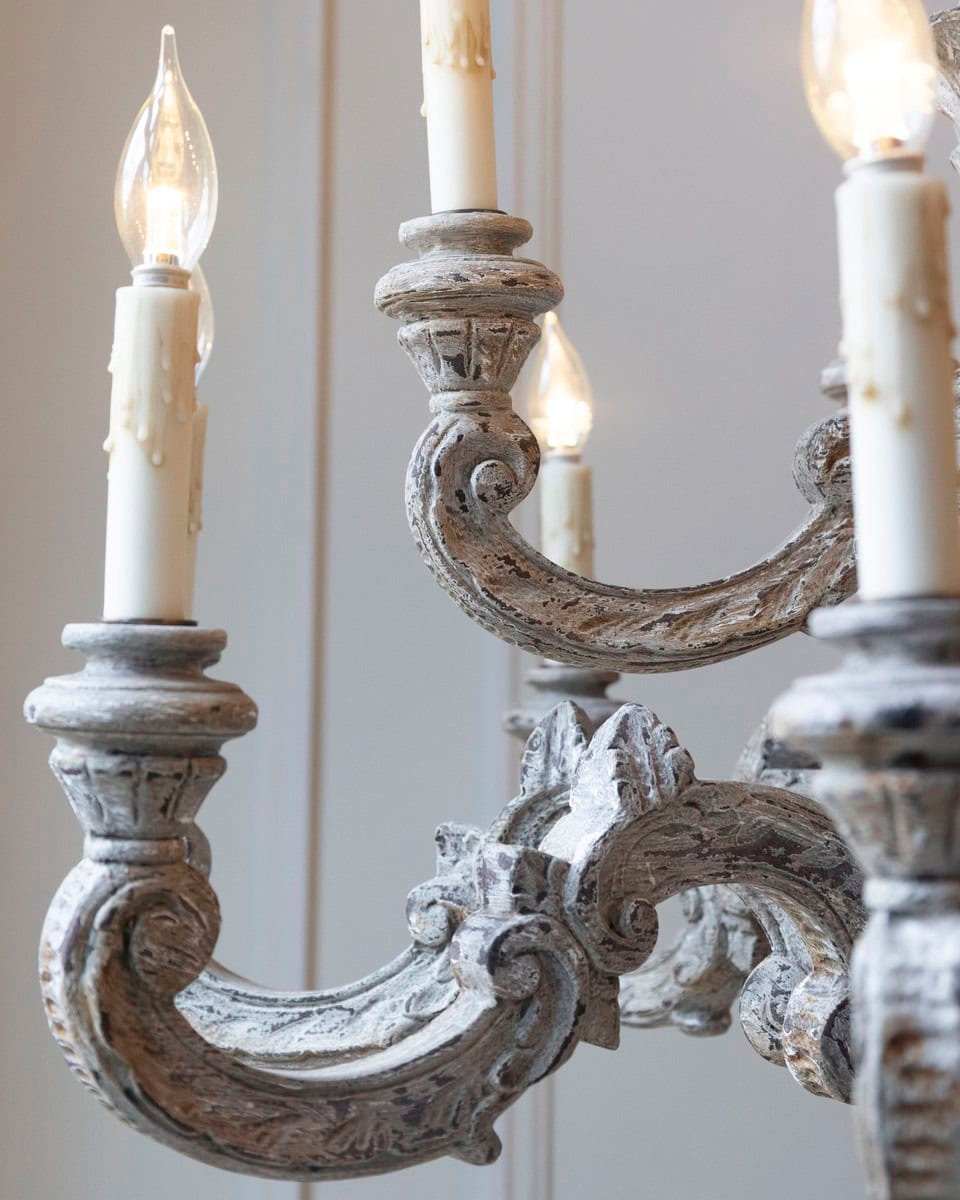 French 20th Century Carved and Painted Wood Twelve-Light Chandelier - JAA