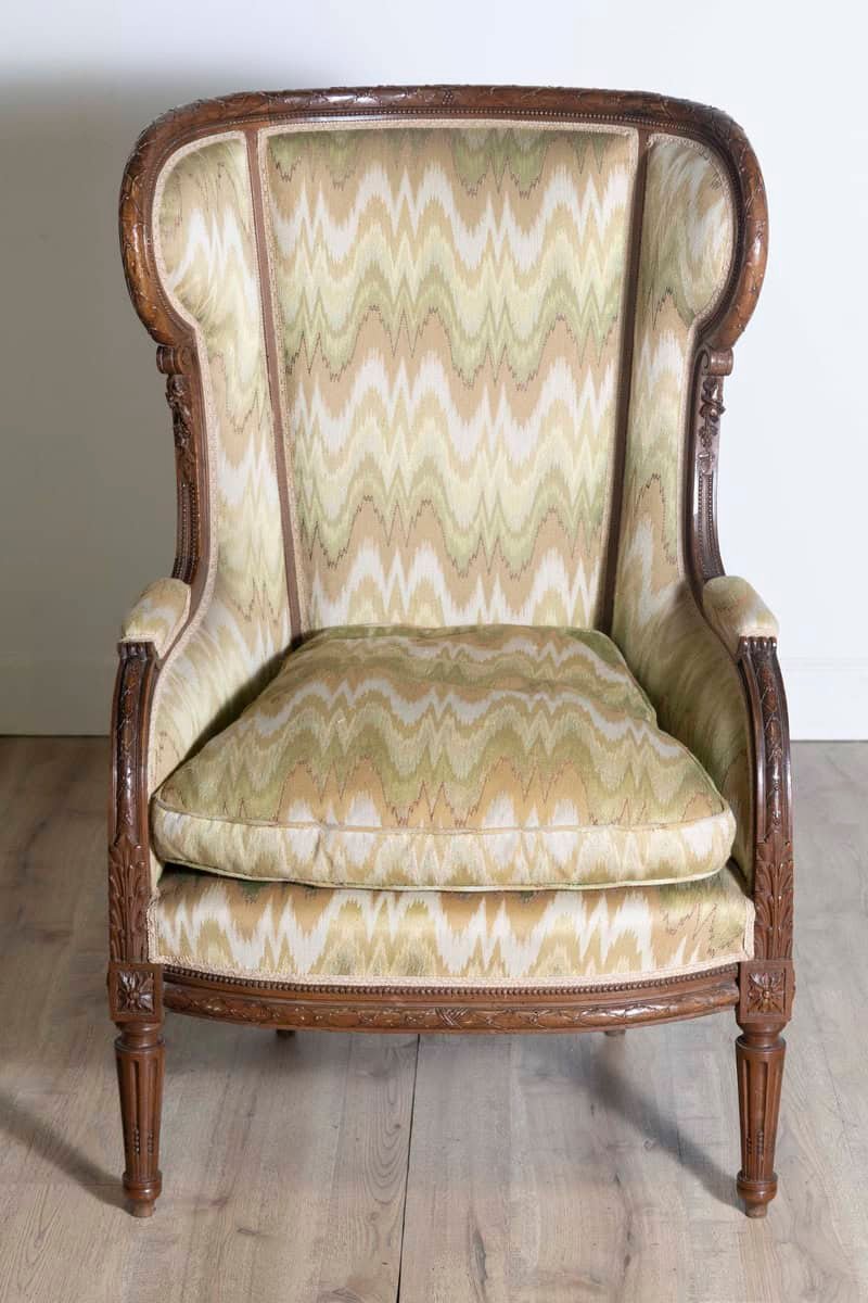 French Louis XVI Style 1870s Walnut Bergère à Oreilles with Carved Décor - JAA