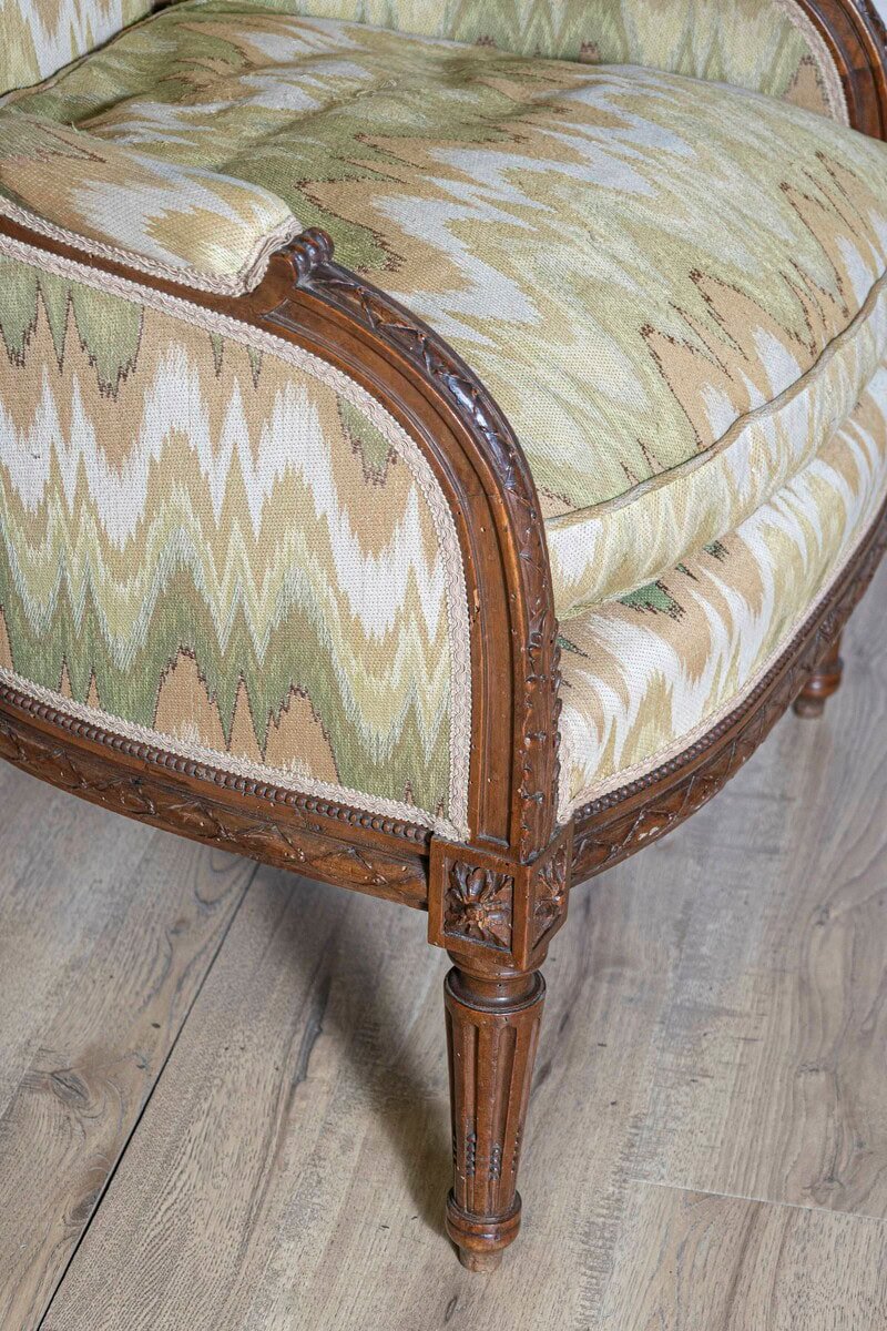 French Louis XVI Style 1870s Walnut Bergère à Oreilles with Carved Décor - JAA