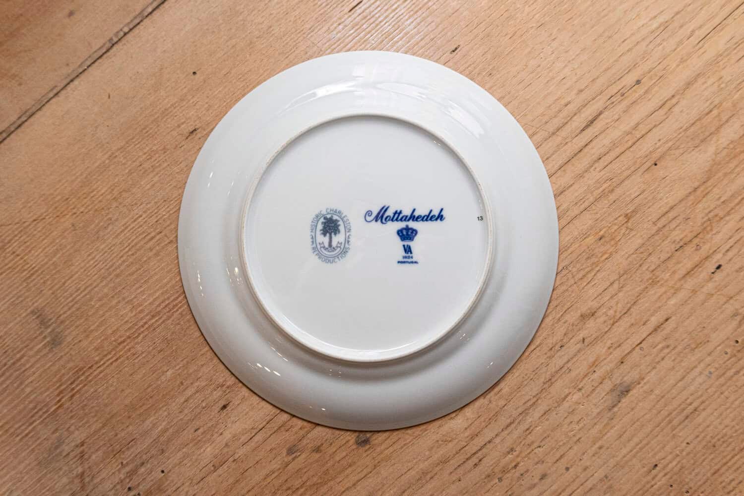 Portuguese 20th Century Mottahedeh Blue Canton Porcelain Plate with Blue and White Chinese Landscape - JAA