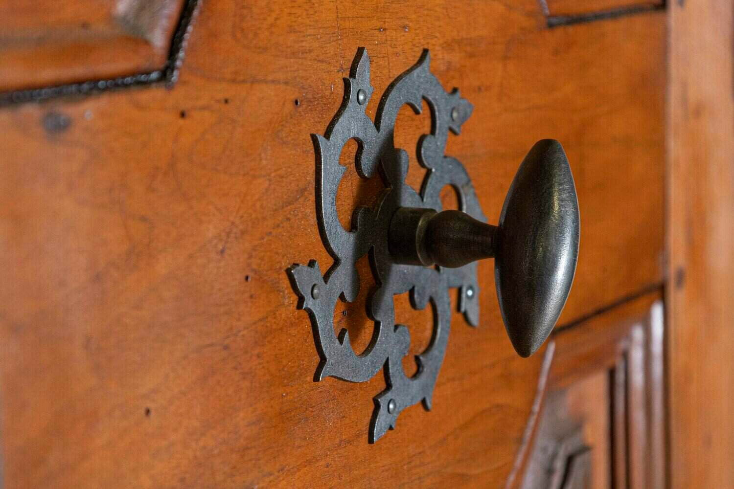 French 18th Century Pair of Communication Doors - JAA