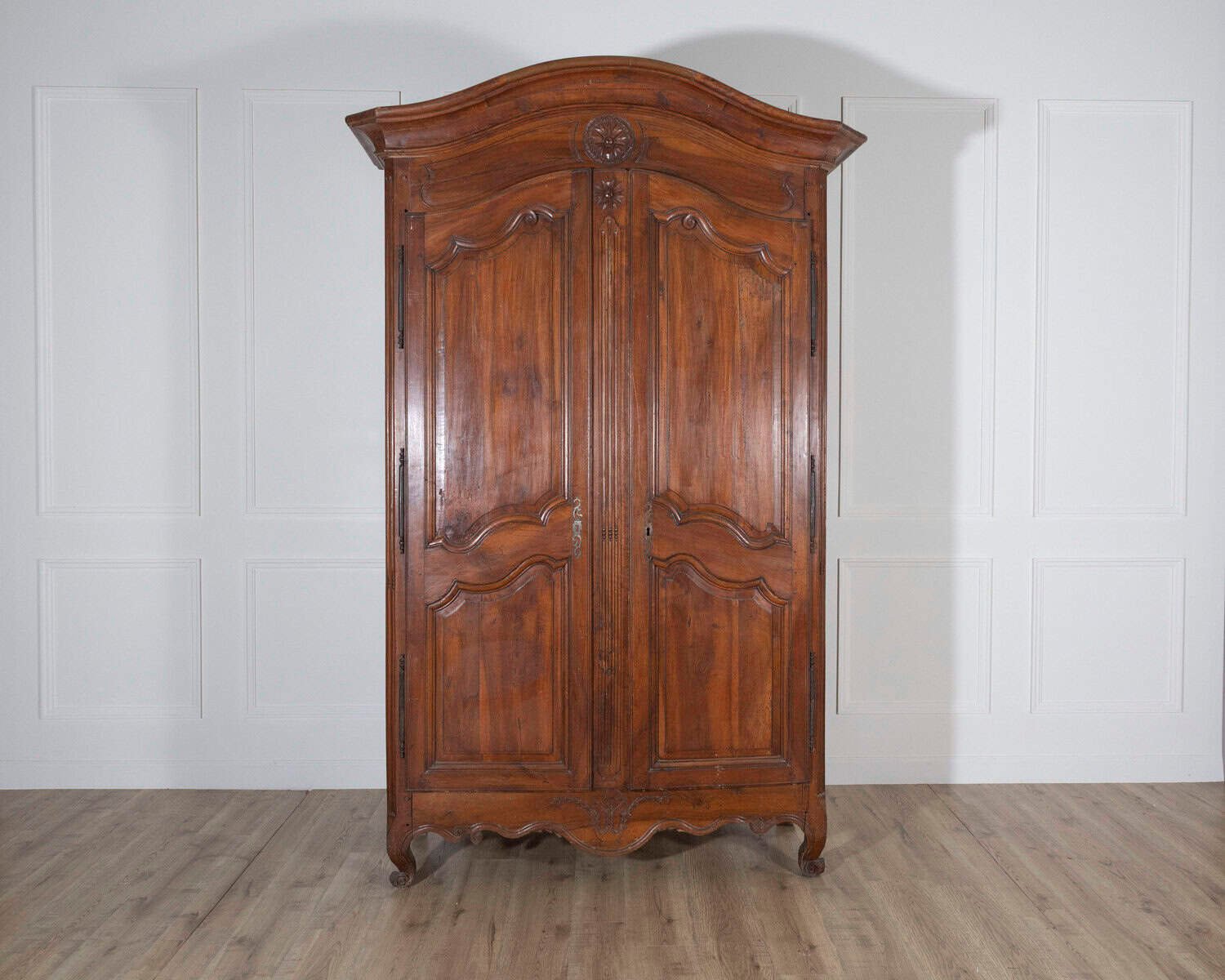 French Walnut Armoire Linen Cupboard, Transition Louis XV–Louis XVI Period, 18th Century - JAA
