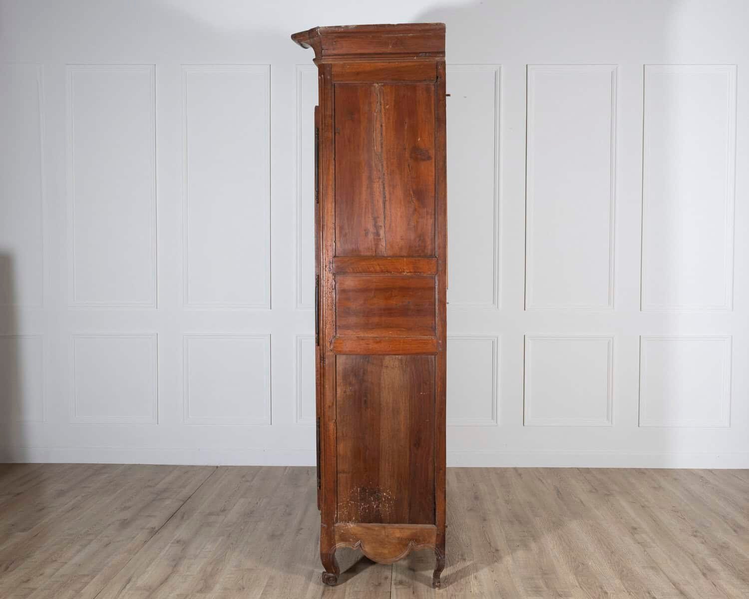 French Walnut Armoire Linen Cupboard, Transition Louis XV–Louis XVI Period, 18th Century - JAA