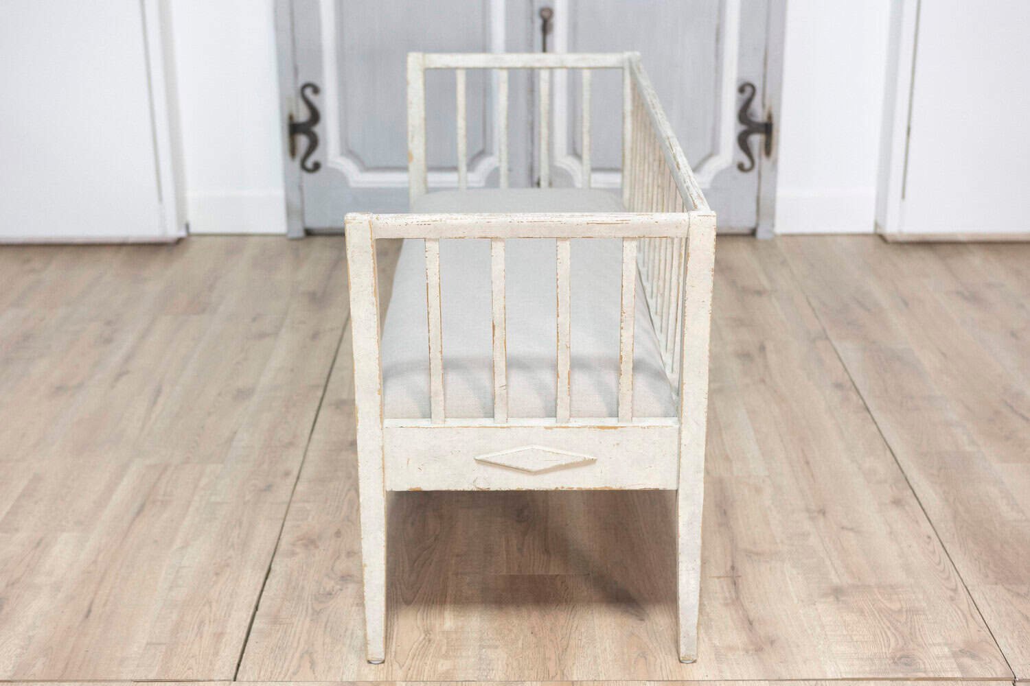 20th Century Swedish Gustavian Style Gray Painted Sofa Bench - JAA