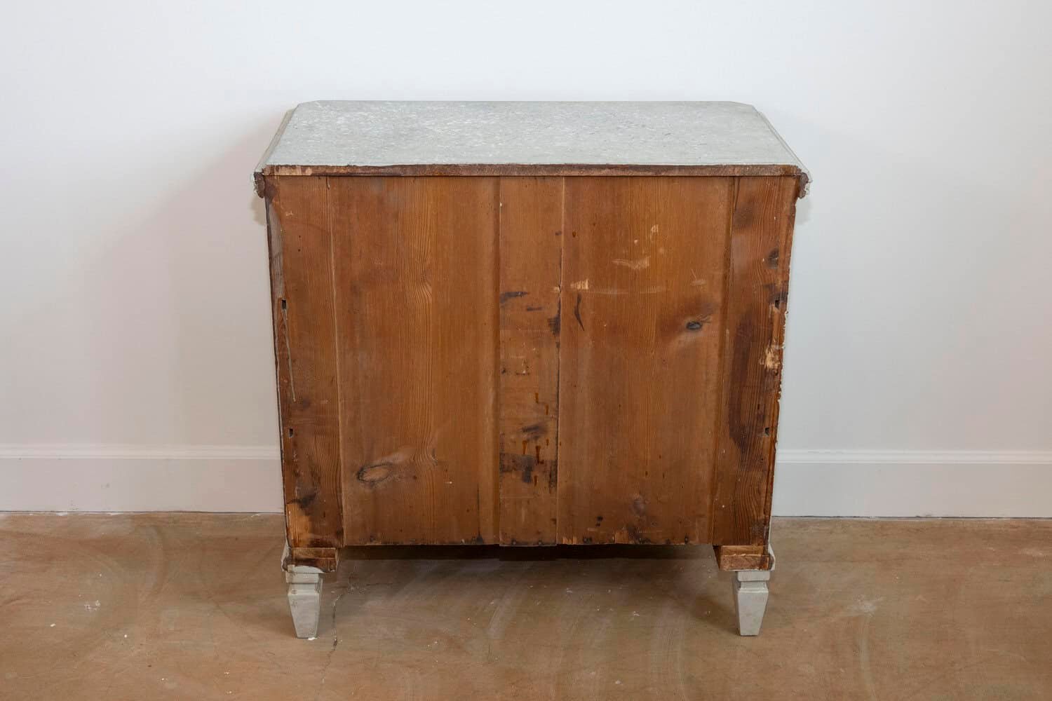 Pair of Swedish Gustavian Style 1890s Painted Chests with Carved Stars - JAA