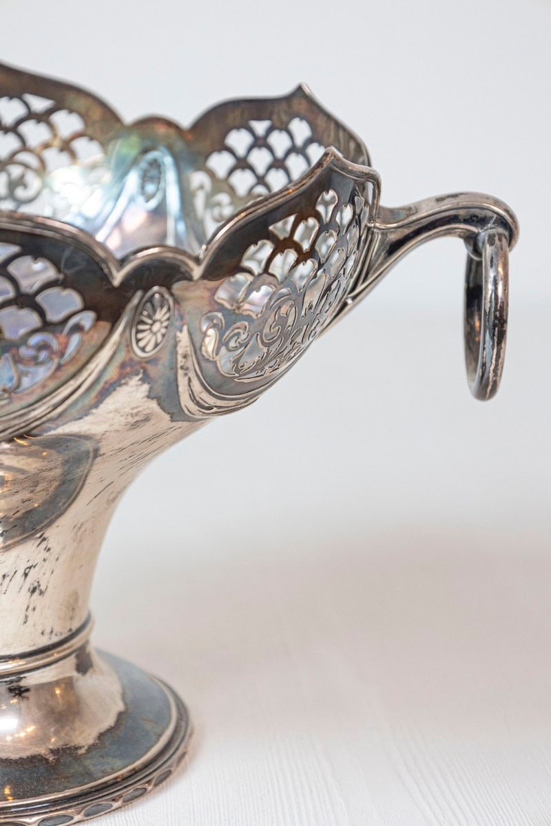 English 20th Century Silver Plated Potpourri Decorative Bowl with Openwork Top - JAA