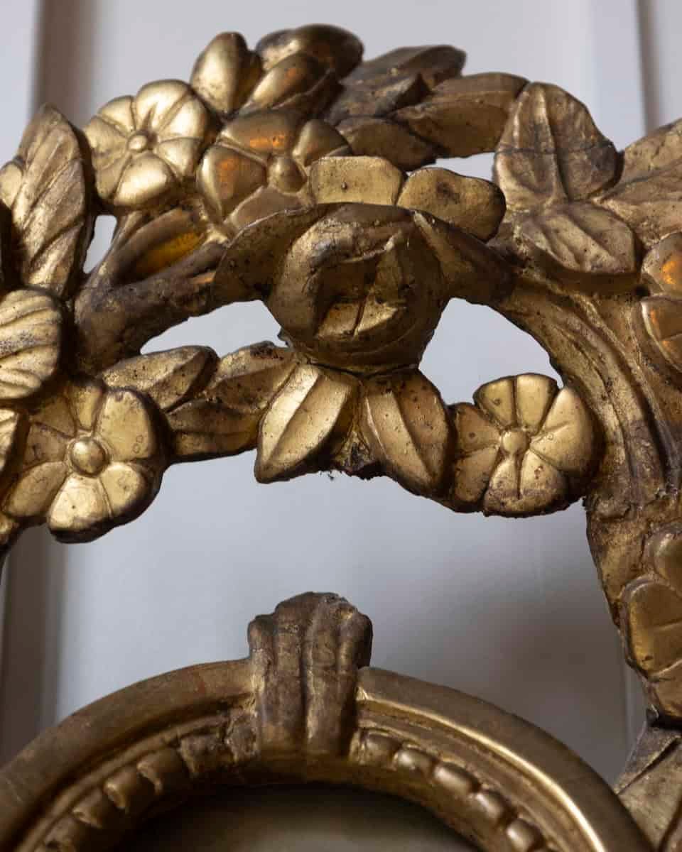 French 18th Century Louis XVI Giltwood Mirror with Cherub Medallion - JAA