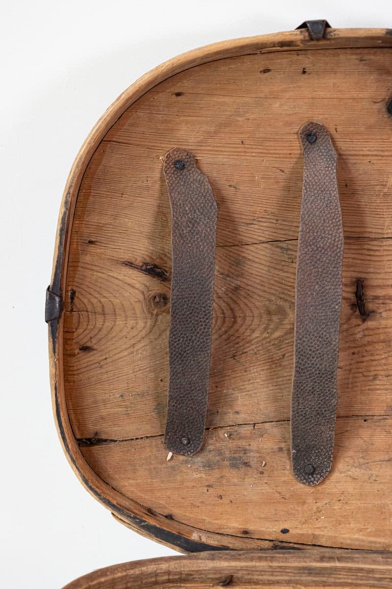 Swedish 1790s Rustic Oval Top Wooden Box with Iron Accents and Distressed Patina - JAA