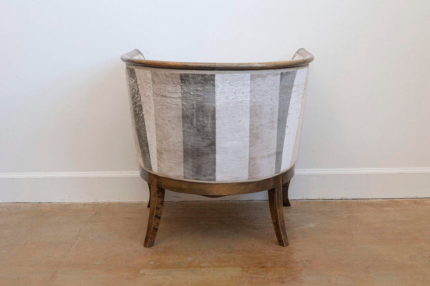 Pair of Scandinavian Midcentury Birchwood Horseshoe Back Club Chairs - JAA