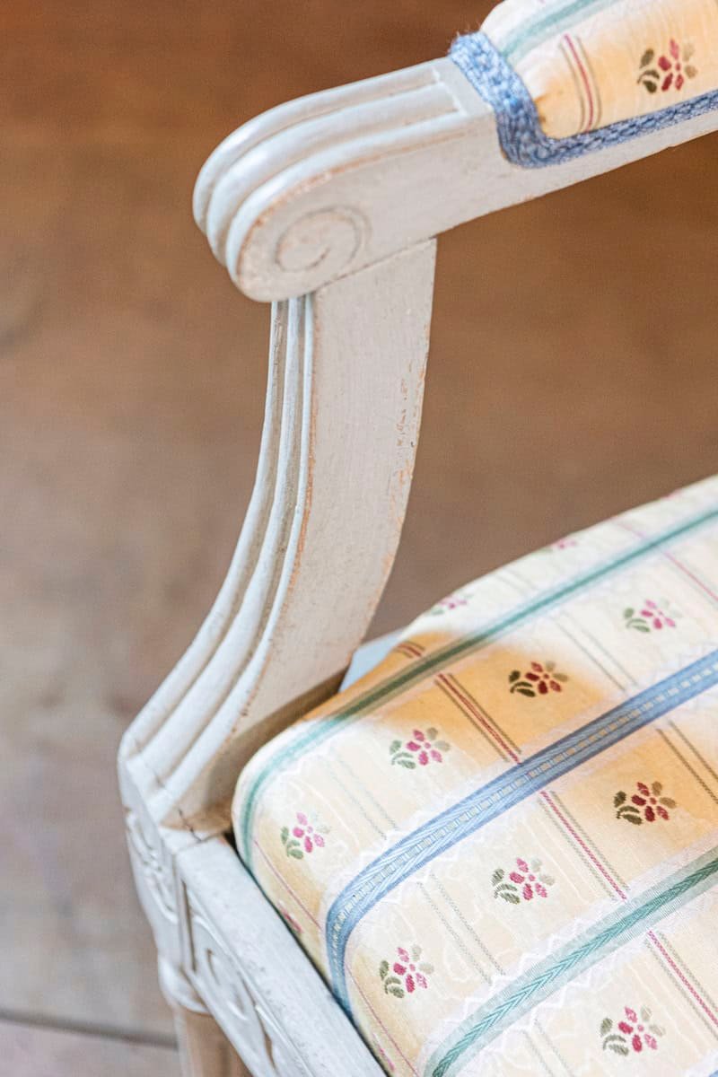 Pair of Swedish Gustavian Style 1890s Painted Wood Armchairs with Guilloches - JAA