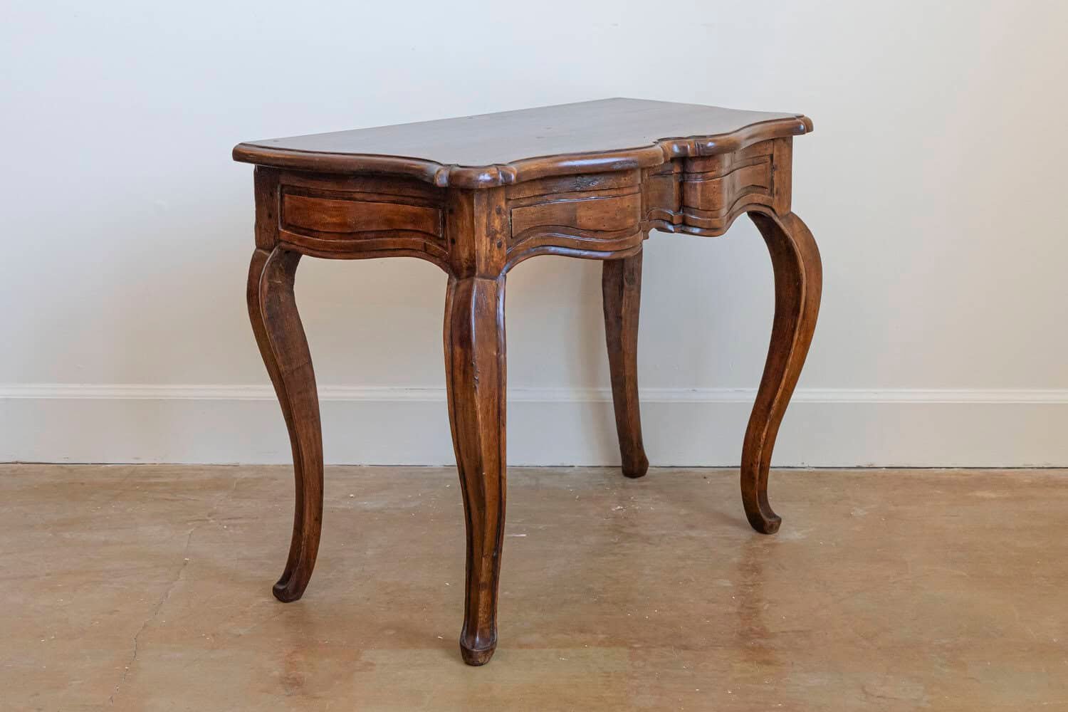 French 1750s Period Louis XV Walnut Console Table with Serpentine Front - JAA