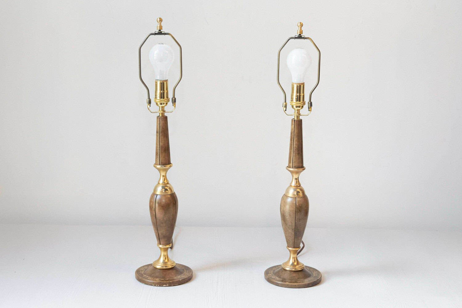Pair of French Leather-Clad Table Lamps with Brass Accents, Inspired by Le Tanneur, circa 1970 - JAA