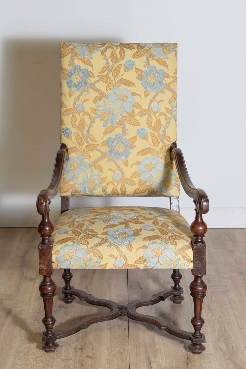 Italian Baroque Period 17th Century Walnut Armchair with Carved X-Form Stretcher - JAA