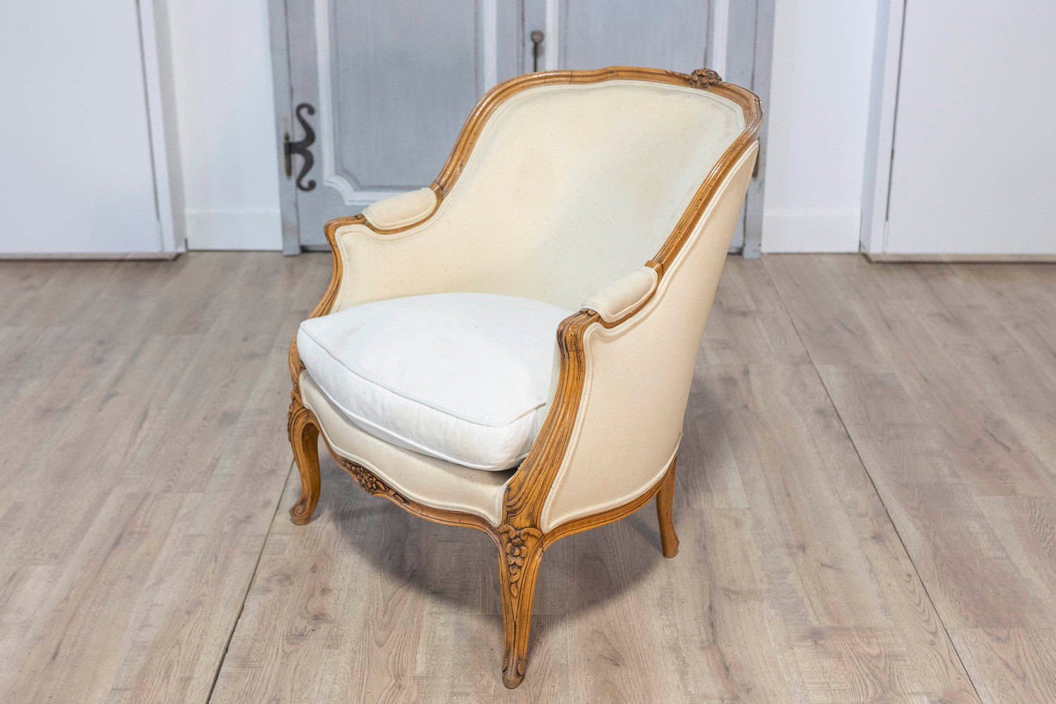 20th Century French Louis XV Style Bergere - JAA