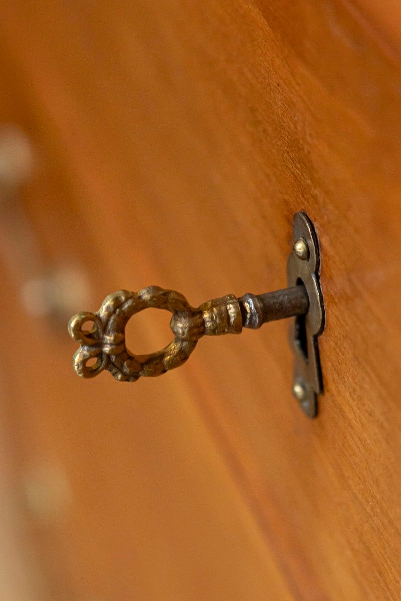 French 1790s Louis XVI Period Cherry Three-Drawer Commode with Fluted Side Posts - JAA