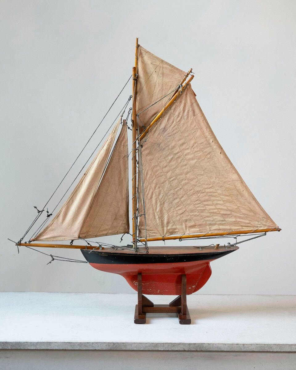 Early 20th Century Gamage’s Gaff Rigged Cutter Pond Yacht - JAA