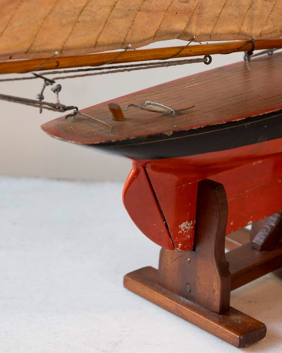 Early 20th Century Gamage’s Gaff Rigged Cutter Pond Yacht - JAA