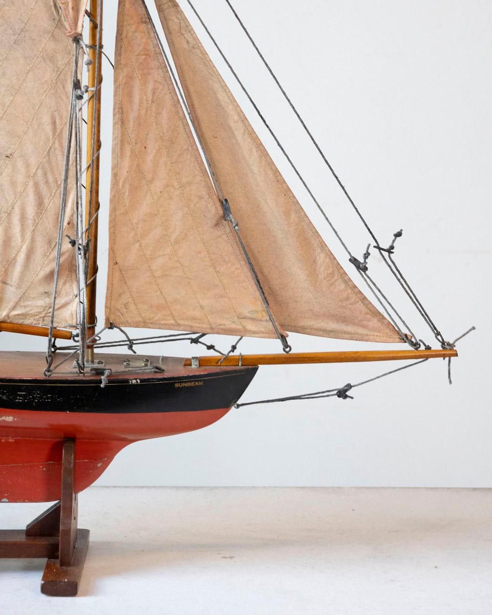 Early 20th Century Gamage’s Gaff Rigged Cutter Pond Yacht - JAA